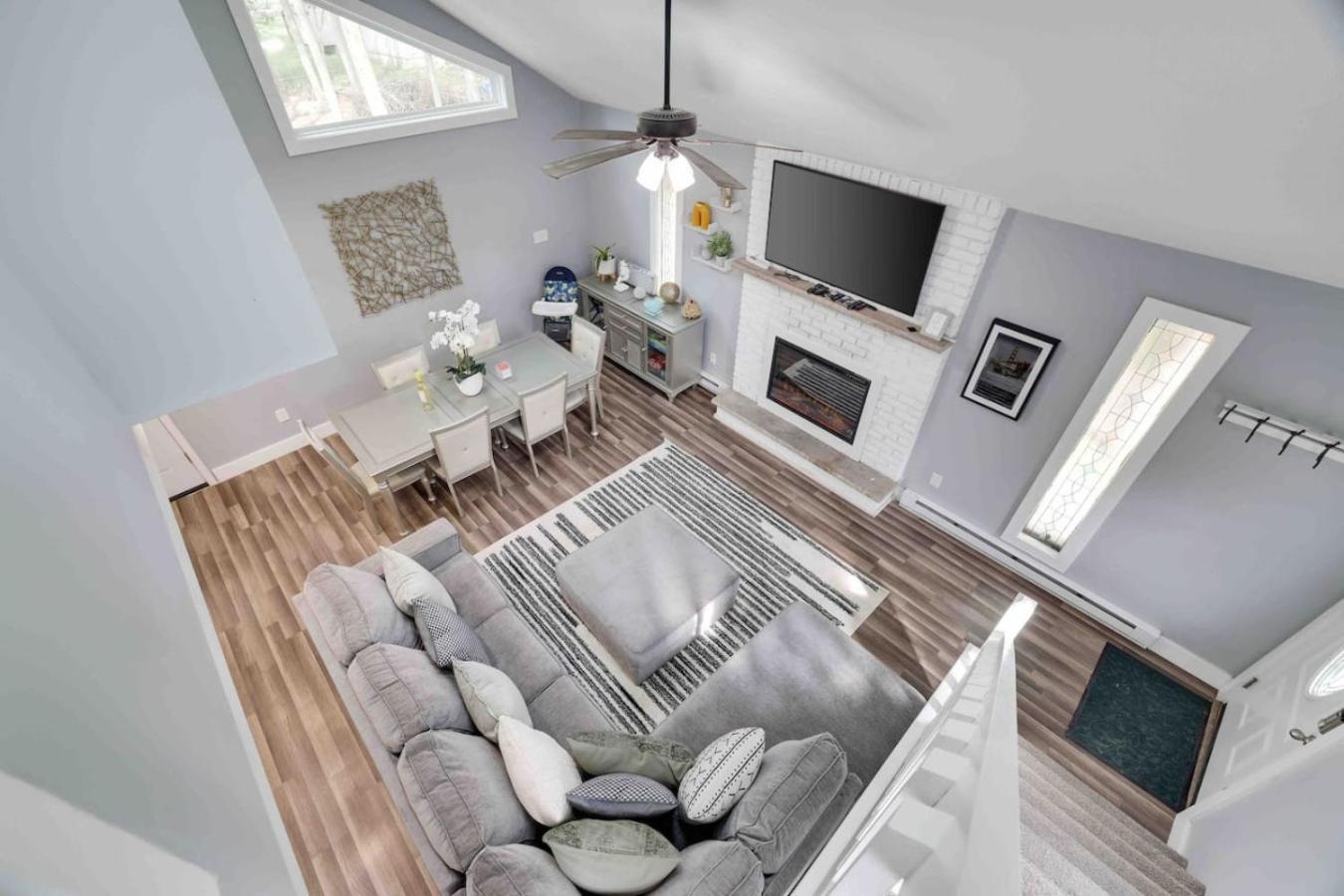 Holiday home Modern Poconos Cozy 5br Game