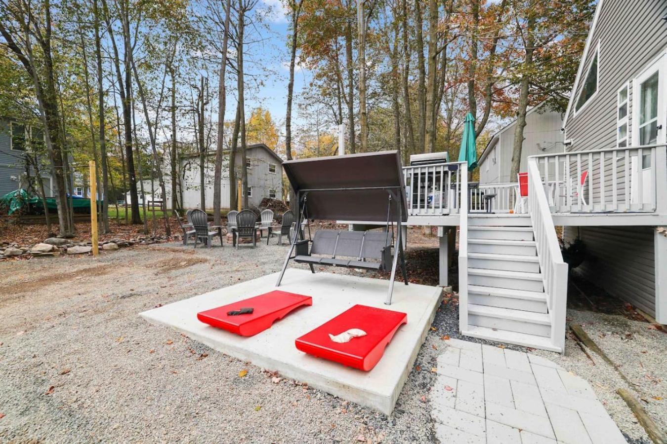 Modern Poconos Cozy 5br Game Tobyhanna